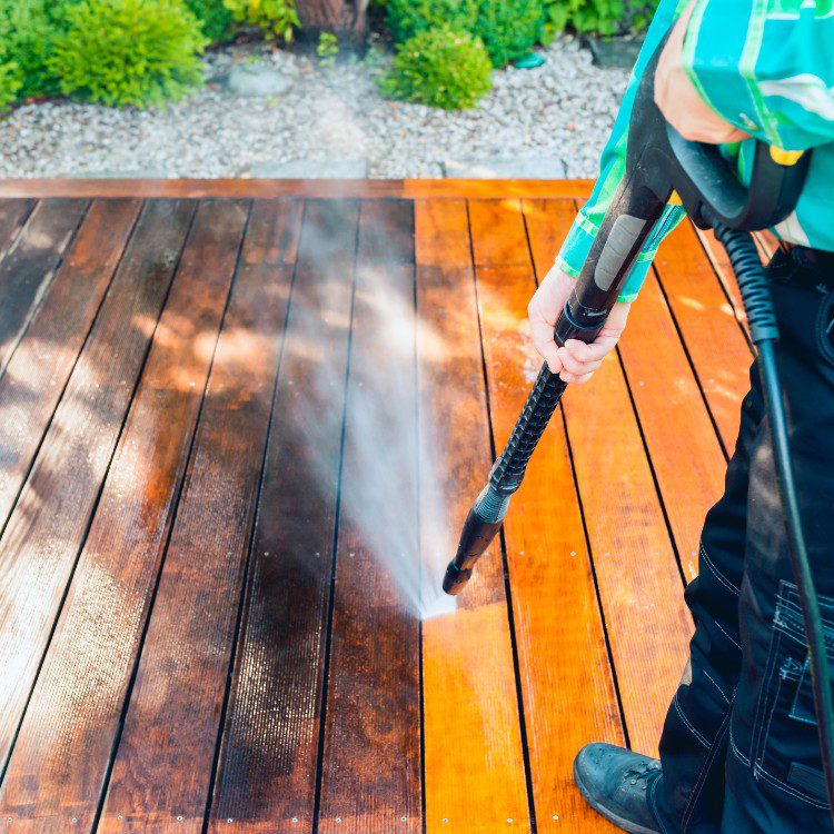 Deck Cleaning and Staining Deck Cleaning and Staining
